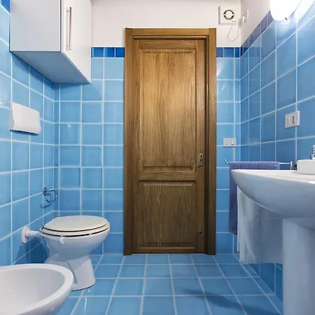 Cavour Апартаменты *